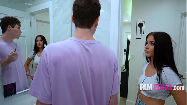 Image Stepsis Cried Wolf To Take His Pants Off - Jodie Johnson, Serena Sterling | FamPervs