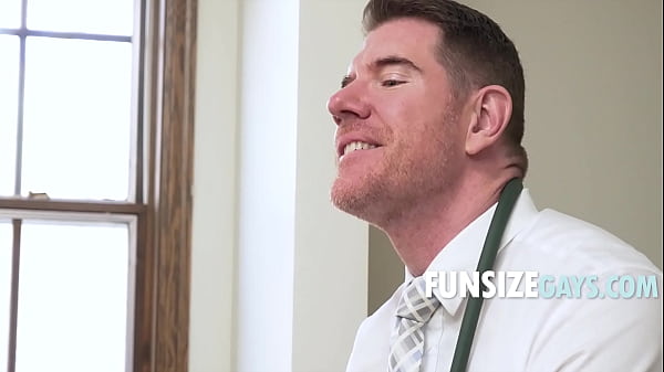 Image Probe And Grope, DILF Doctor's Lusty Scope
