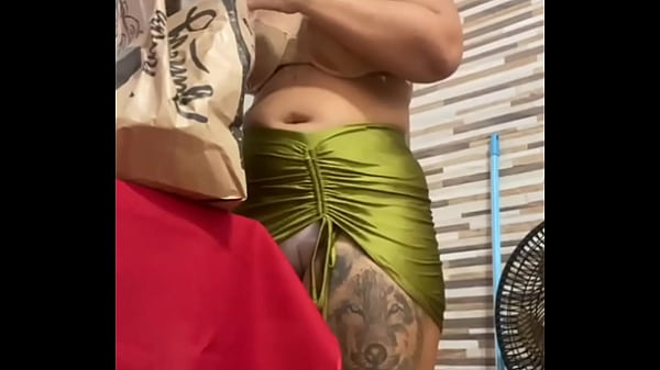 Image Alimentando bem o marido, pra depois ele comer a sobremesa (Eu)