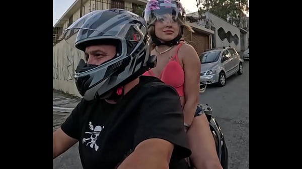 Image Peguei uma carona de Moto com Binho Ted