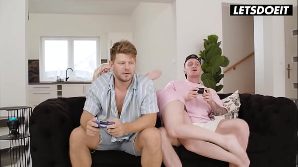 Image Big Dick StepBros Team Up To Fuck Their Hot StepSis Eliz Benson - LETSDOEIT
