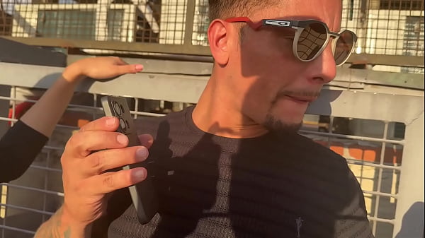 Image MARIDO FAZ ESPOSA DE CORNA NO TRABALHO COM NOVINHA