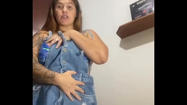 Image Gosto de me exibir e deixar os machos de pau duro e molhado