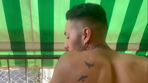 Image En cuatro para un buen macho vergon recibiendo toda la leche - big dick - monster cock - bareback - sem camishina