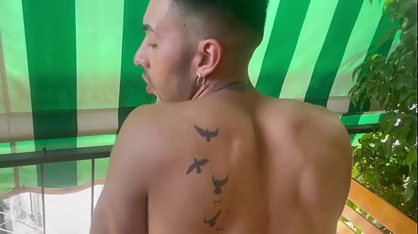 Image Mi compa&ntilde_ero de gym me folla cada vez que viene a visitarme a casa - a pelo - bareback - sem camishina