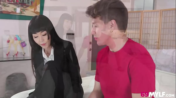 Image Asian Milf Fitting in That Quality Time