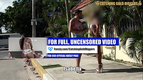 Image Colombian Gold Digger In Bikini Is Only Interested In His Jetski So Gets Fucked!