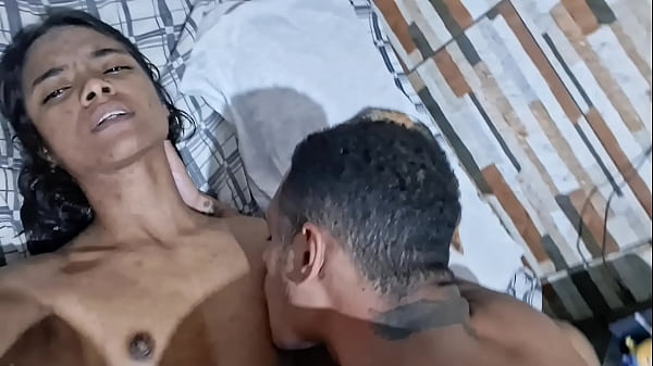Image S&oacute_ chupada e masturba&ccedil_&atilde_o na novinha