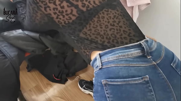 Image Horny employee gets fucked by her boss to get a raise - BUCARASEX