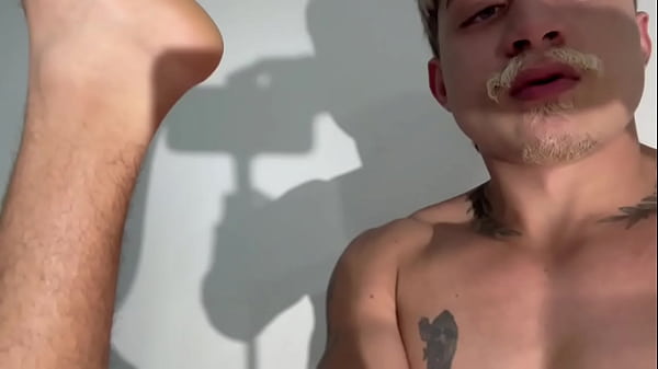 Image Novinho bundudo comendo o namorado do melhor amigo
