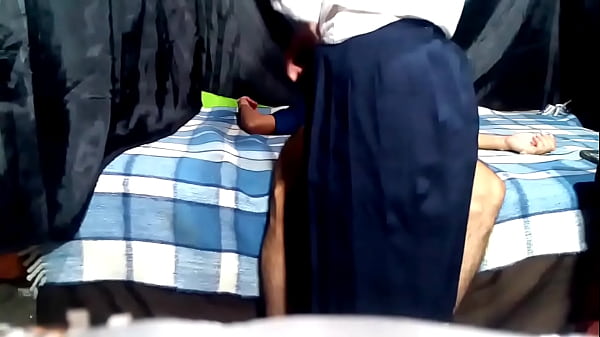 Image Oye pa' &iquest_Puedo salir un rato? Oh est&aacute_ descansando... &iquest_Que ser&aacute_ eso que tiene parado ah&iacute_? &iquest_Y si lo pruebo, que se sentir&aacute_? Dios m&iacute_o que RICOOOO (Casero Perverso REAL)