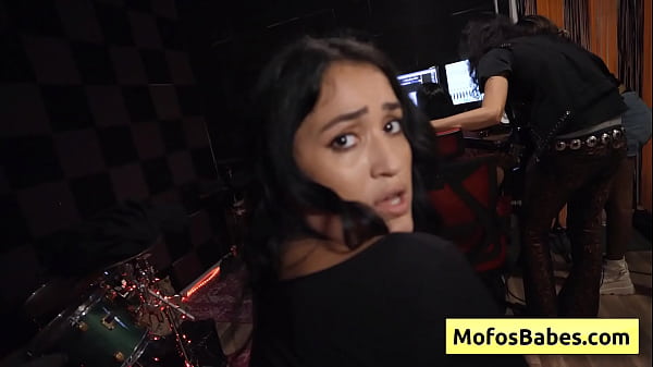 Image Distracted sound engineer seduced for a blowjob by natural busty brunette teen - Nia Bleu, Brett Maker
