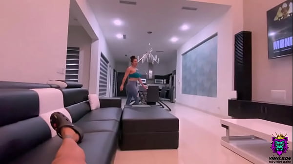 Image Spanish slut with big tits and huge ass enjoys hot sex. Amateur Couple