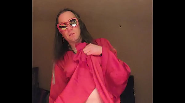 Image Busty Sissy Cumming