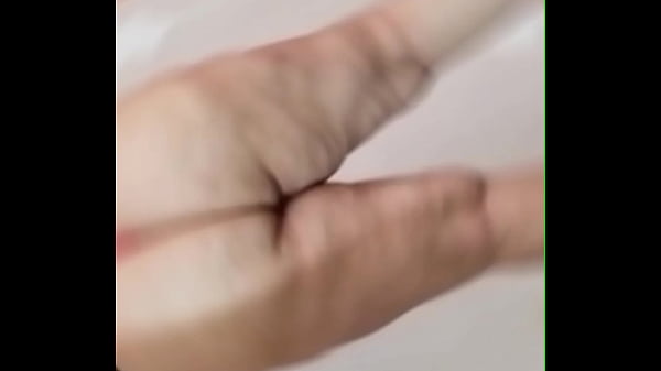 Image Ouvindo cl&aacute_ssicos e fazendo amor gostosinho com o boy