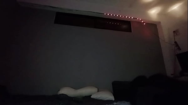 Image Viene mi culona vecina a visitarme a mi casa, como estamos solos le propongo follar rico y termino metiendole mi enorme y rica polla en su apretado culo hasta darle toda mi rica leche