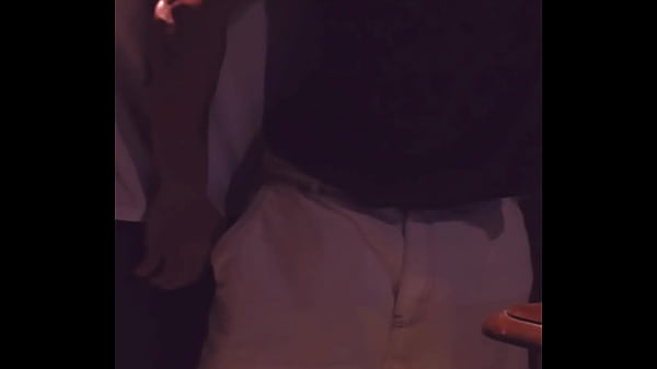 Image EL HETERO VICIOSOS ME FOLLA A PELO A ESCONDIDAS EN EL BAR