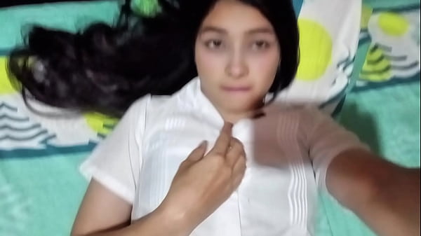 Image Chica universitaria caliente masturb&aacute_ndose despu&eacute_s de clase ( CASERO REAL)