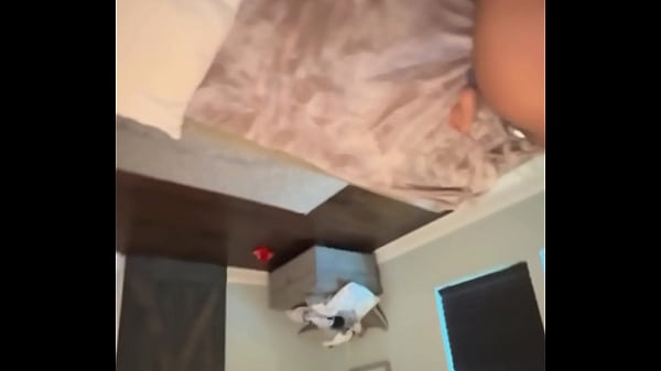 Image DICKING DOWN THE SISSY