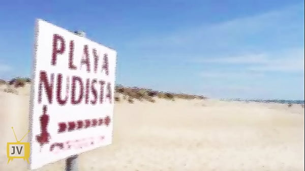 Image En la Playa Nudista con mi familia