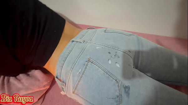 Image Gozou na minha bunda AGORA COMO VOU PRA FACULDADE COM ESSA CAL&Ccedil_A????