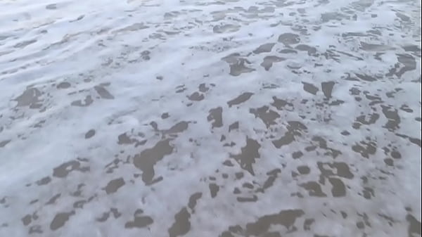Image Parte 2 , a gordinha sexy e baixinha da praia de nudismo levando rola e gozando iqual uma cadela/ Pandora bolt