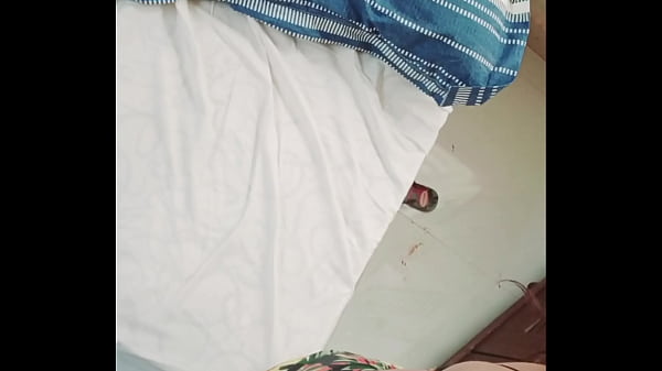 Image Ella es follada por el patr&oacute_n, y descarg&oacute_ su leche dentro de su sabrosa panocha.