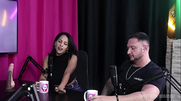 Image DUAS GOSTOSAS COM OS PEITOS DE FORA FAZEM BOQUETE E TEM A BUCETA FODIDA GEMENDO GOSTOSO E FICANDO MOLHADINHAS - BRUNA CARLOS, MATHEUS CAETANO, KEL ABATE E BRUNO ABATE (WATCH ON: SHEER/RED)