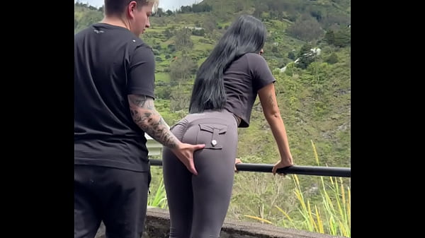 Image JOVEN PAREJA CALIENTE SE GRABA TENIENDO SEXO EN UN PARQUE PUBLICO DE MEDELLIN ( FINAL SALE MAL )