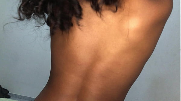 Image Est&aacute_ rainha do anal peida apenas com creampie