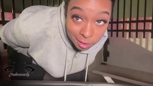Image JadeeNasty PUBLIC Anal Squirt