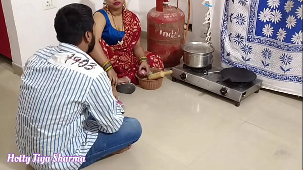 Image Bhojpuri bhabhi Fucked Hard By Her Father in Law In Front Of Her Dever ( Threesome Sex)