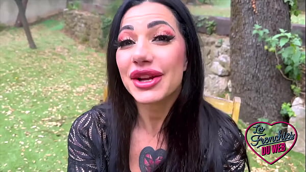 Image Priscilla et Ashley, reine du sexe, se bouffent la chatte