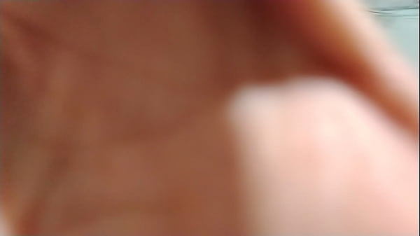 Image &iexcl_Dios m&iacute_o! Mi padrastro se corre en mis bragas en mi habitaci&oacute_n por las noches