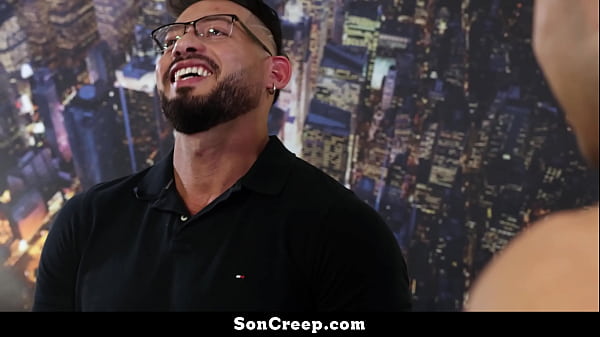 Image Daddy Surprises His Boy by Pulling out His Massive Cock - Soncreep