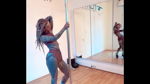 Image Anuskatzz exotic pole dance compilation