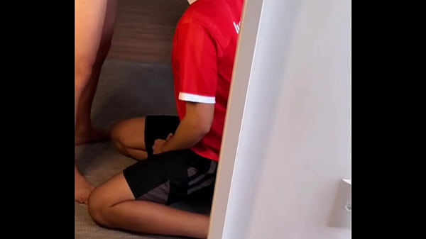 Image APOSTEI COM MEU AMIGO QUE O TIME QUE PERDESSE TERIA QUE DAR O CUZINHO PRO OUTRO.QUE SORTE A MINHA, MEU TIME PERDEU. - FREE