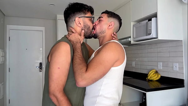 Image MARCOS GOIANO - FODENDO COM O VIZINHO TESUDO - PELUDO COM UMA BUNDA LINDA FODEU O GOIANO - SEXO GAY SEM CAMISINHA - MEU VIZINHO FODEU MINHA BUNDA