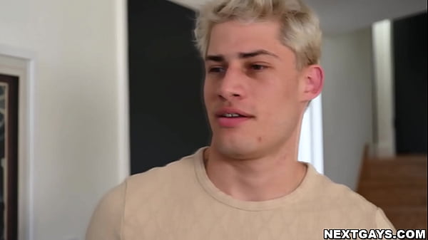 Image Aiden Masters is house-sitting a nice house and has invited his buddy Kyle Wyncrest to keep him copmany