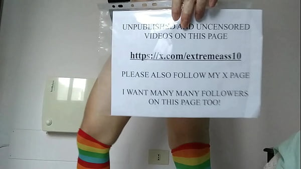 Image Extreme anal balls insertions