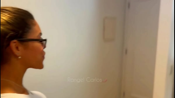 Image Rangel Carlos sendo fodida de quatro e gemendo na pica grossa