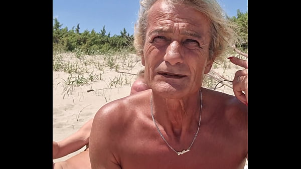 Image Live sex show recording, nudist beach, mobile version 4K, shemale girlfriend and cis man19.05.2025 3