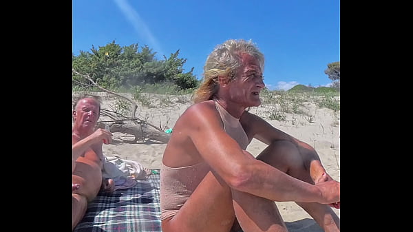 Image Live sex show recording, nudist beach, mobile version, action camera POV, 4K, shemale girlfriend and cis man19.05.2025 3