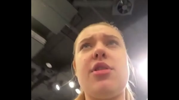 Image Creampie pussy. Squirting and fingering in public