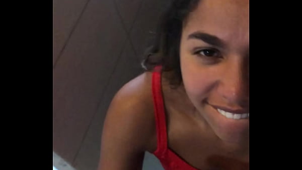 Image Tava Na cozinha e mamei gostoso pedi pra ele me comer
