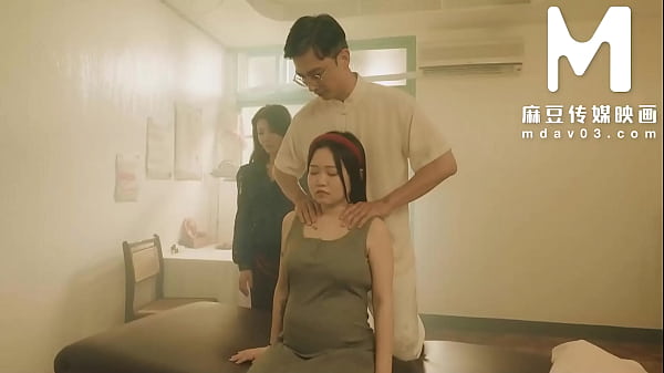 Image ModelMedia Asia - Old Doctor&rsquo_s Oriental Fertility Rejuvenation for Lusty Woman