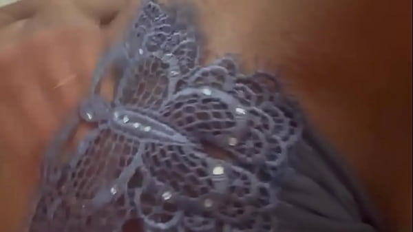 Image ROSSMEXICANA SE MASTURBA RICO CON SU RICA LENCERIA NUEVA QUE LE MANDO UN OSITO