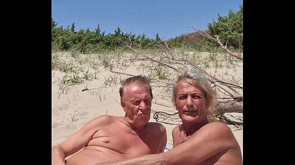 Image Live sex show recording, nudist beach, mobile version 4K, shemale girlfriend and cis man19.05.2025 1