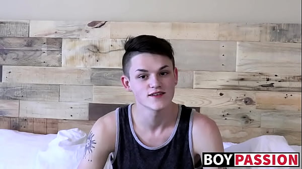 Image Inked twink dildos his ass and jerks off until he cums hard