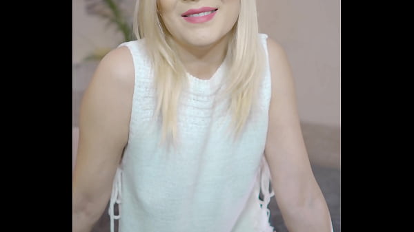 Image HOT TRADWIFE - Whatsapp call